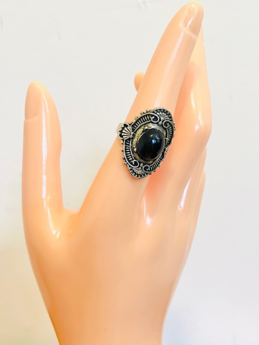 Vintage Style Simulated Black Onyx Oval Silverw Tone Statement Ring Boho Fall
